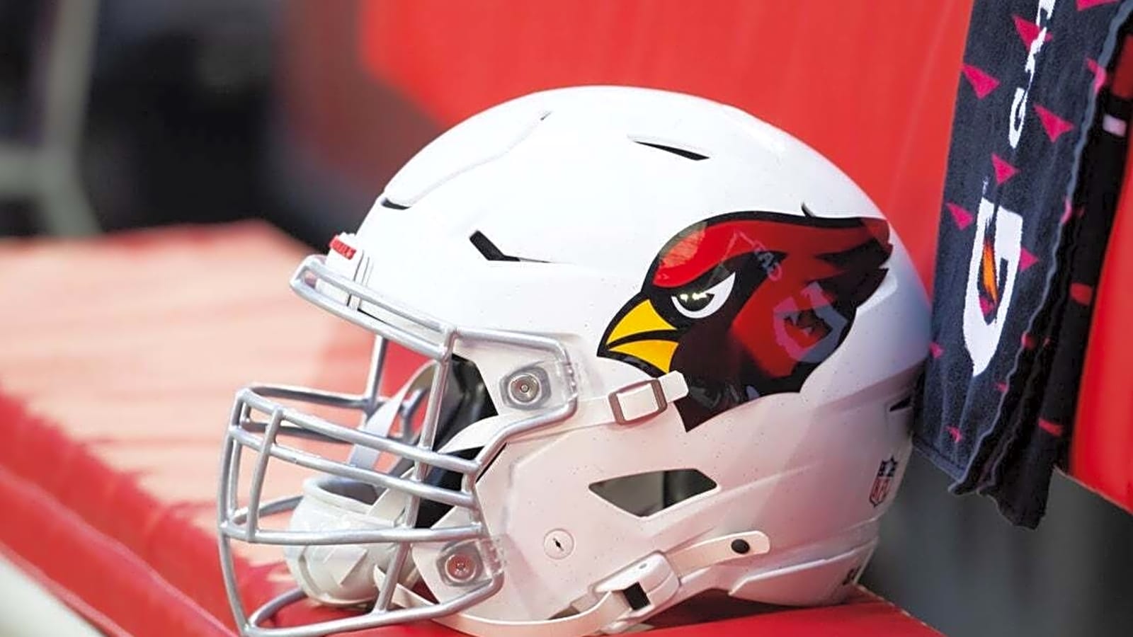 Cardinals LT Luis Sharpe, 3-time Pro Bowler, dies at 65