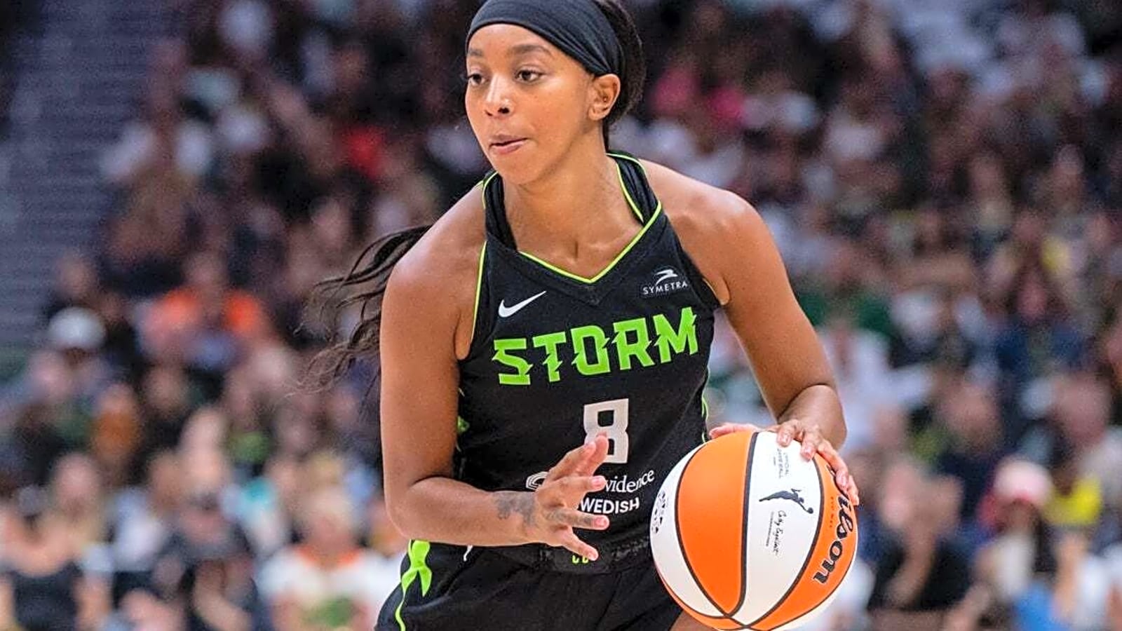 Report: WNBA players divided in CBA approach during 'spirited' meeting