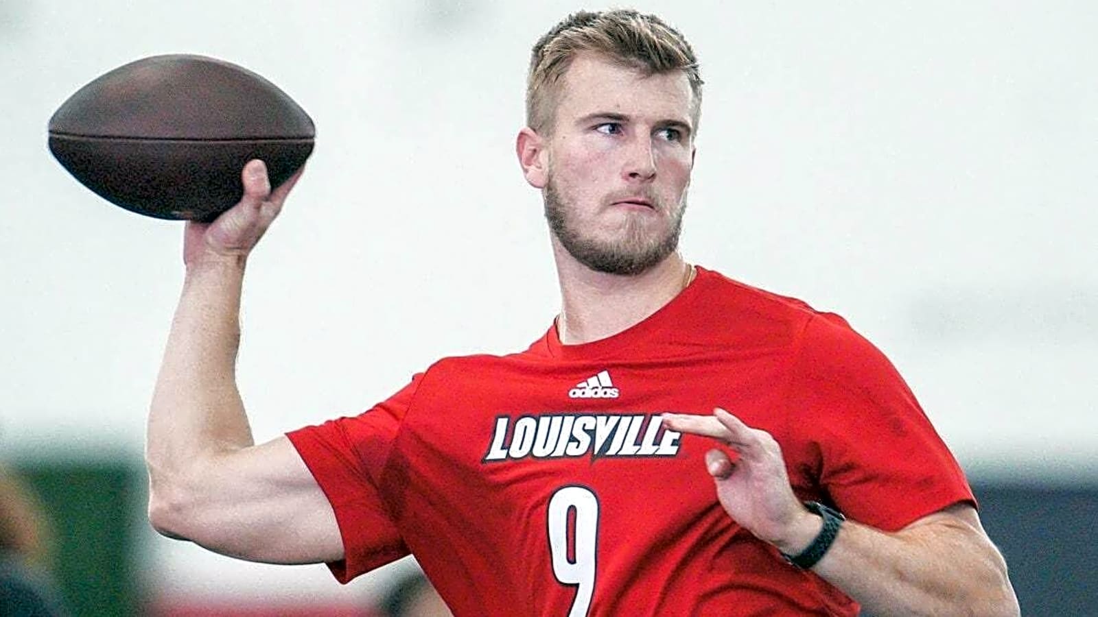 Saints draft QB Tyler Shough as Shedeur Sanders&#39; wait continues