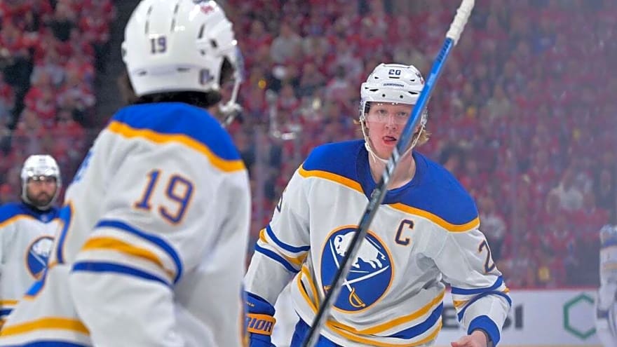 Zach Benson's 3rd-period goal helps Sabres level series vs. Canadiens
