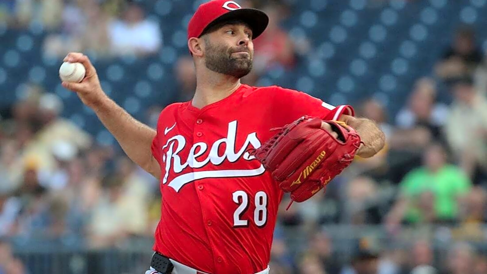 Reds bid to continue dominance of Angels in series finale