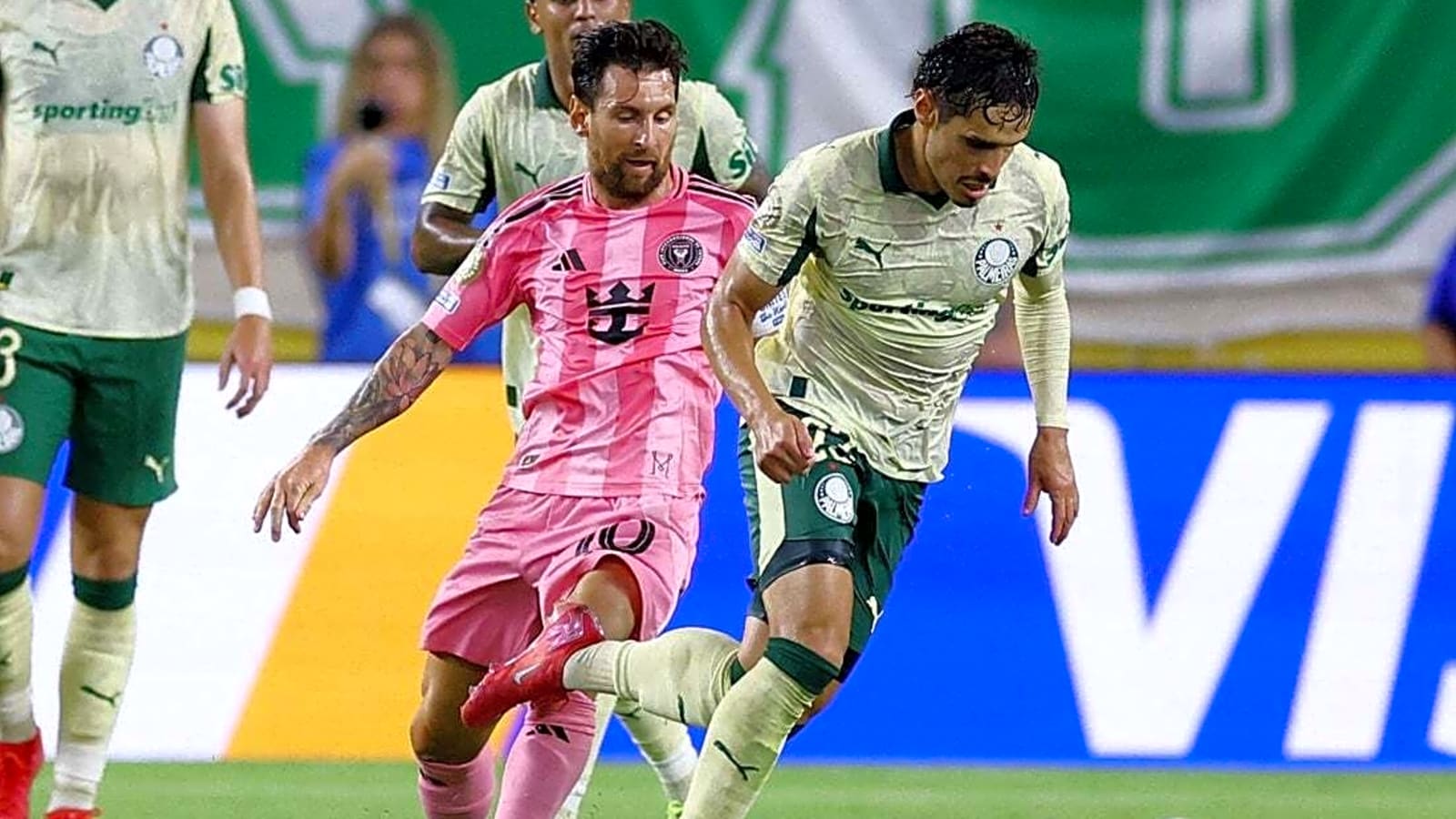 Palmeiras rally late for draw vs. Inter Miami, clinch Group A