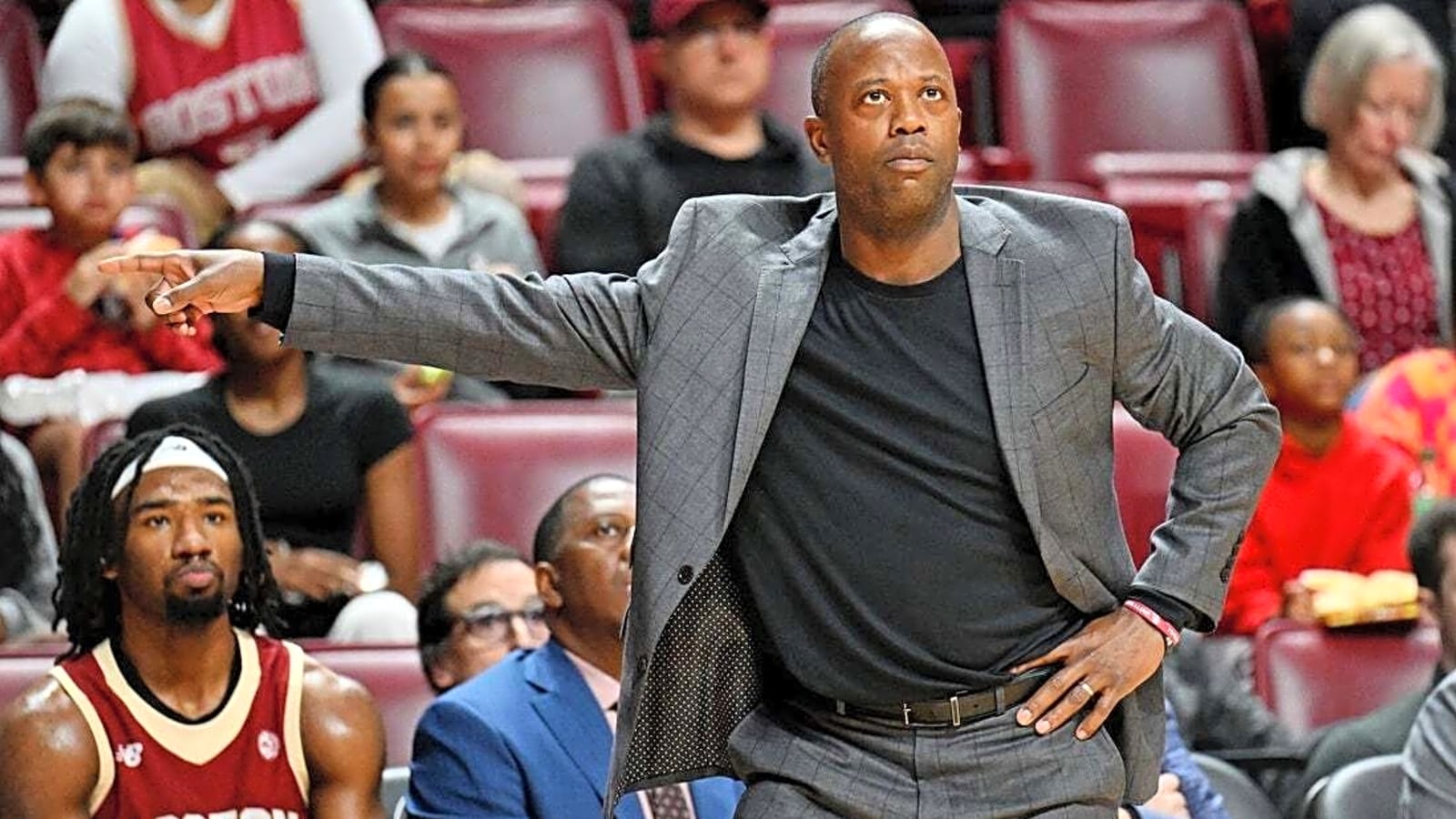 Boston College fires coach Earl Grant after 5 seasons