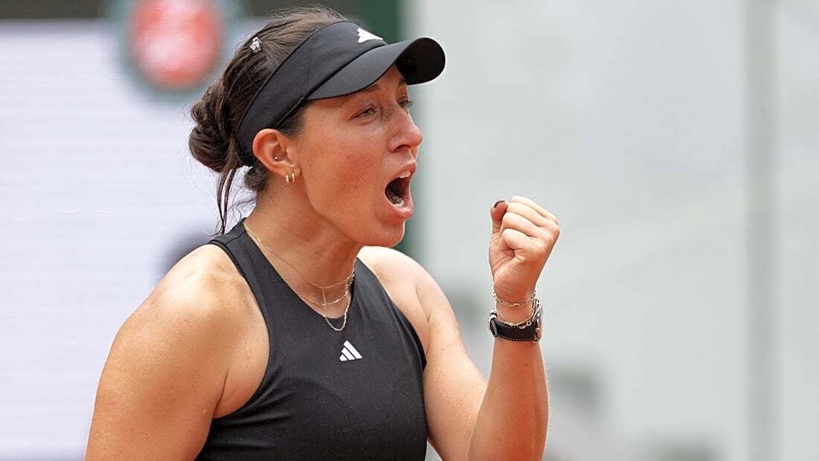 WTA roundup: Jessica Pegula jolts Iga Swiatek in Germany