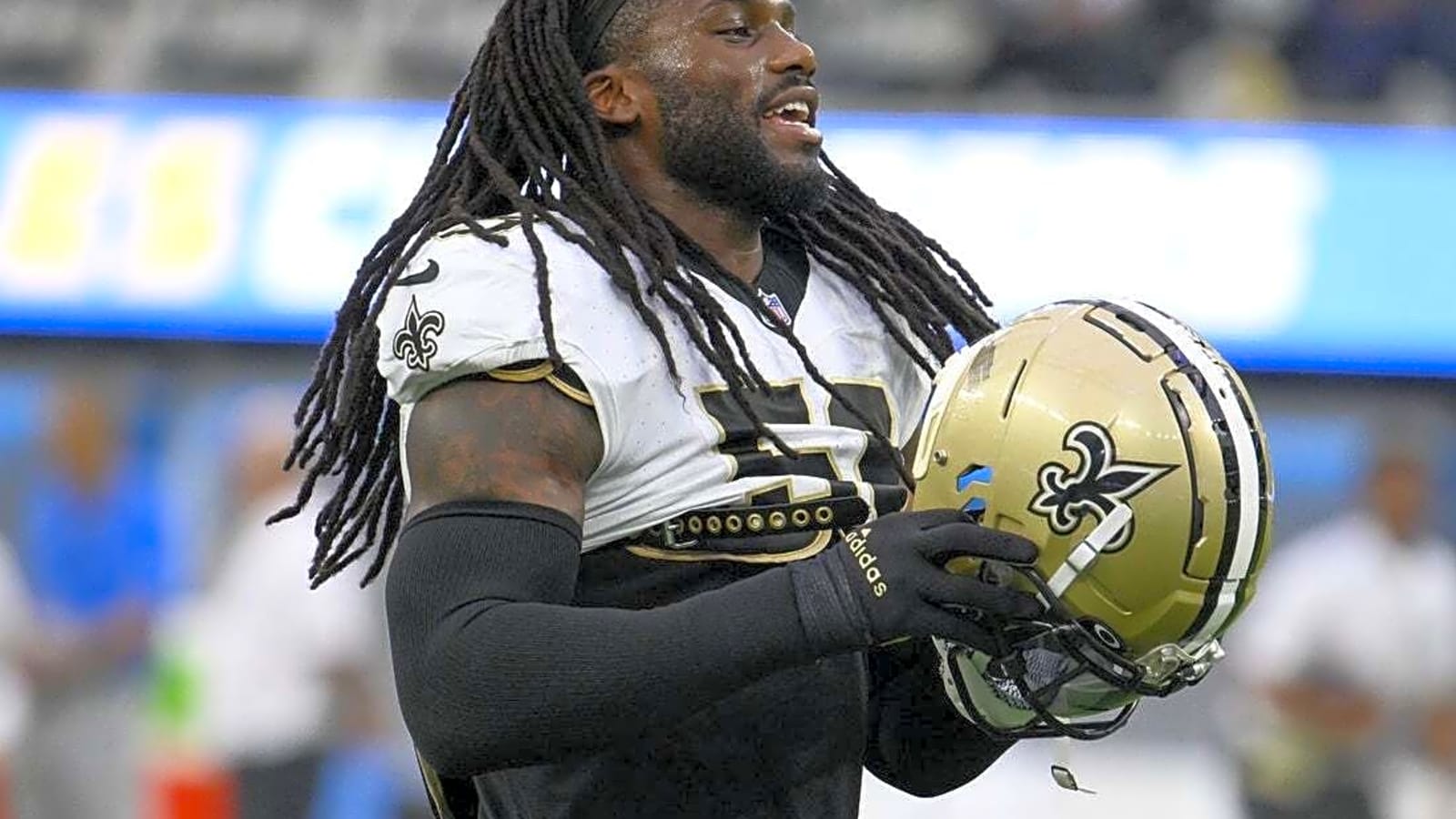 Report: Raiders signing veteran LB Jaylon Smith