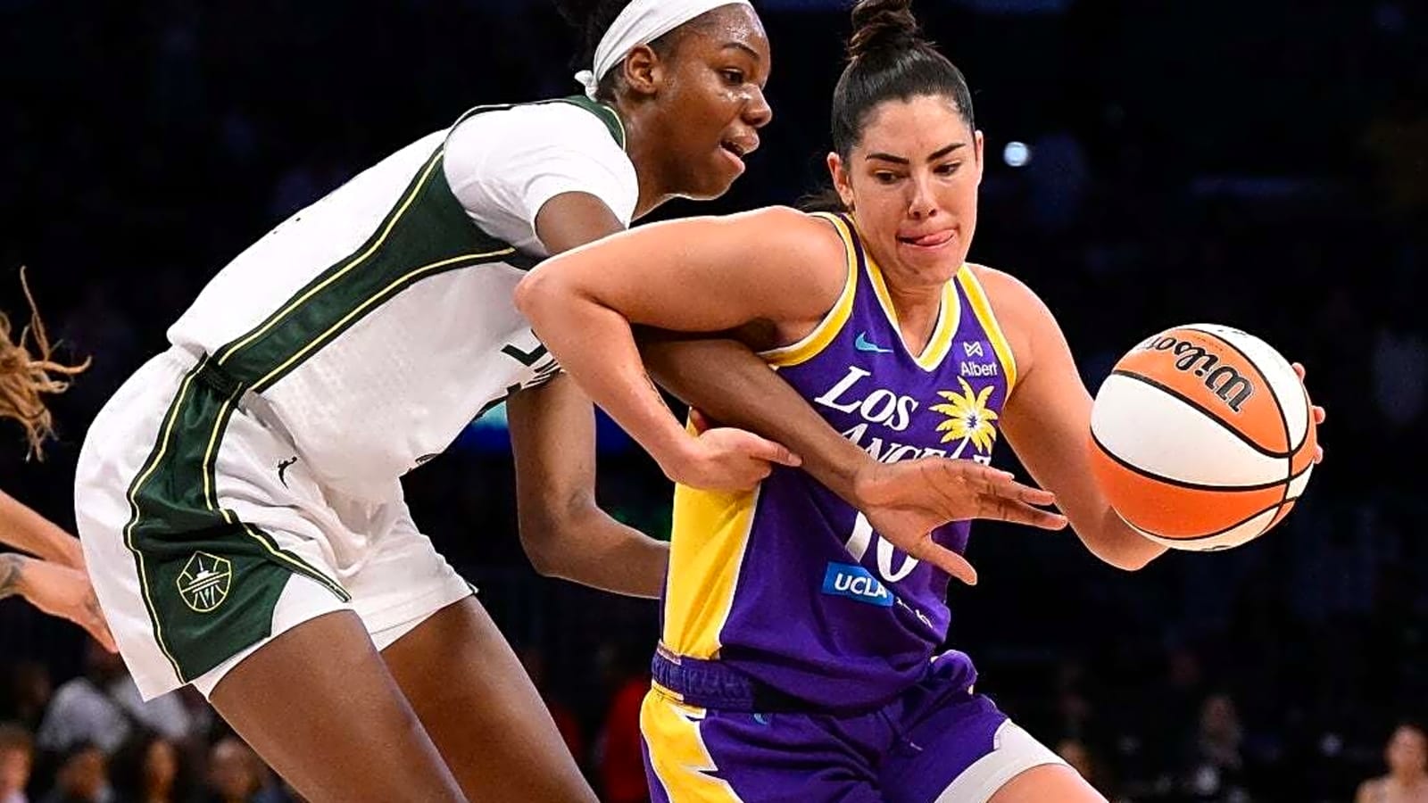 With playoff ambitions, red-hot Sparks square off vs. Liberty