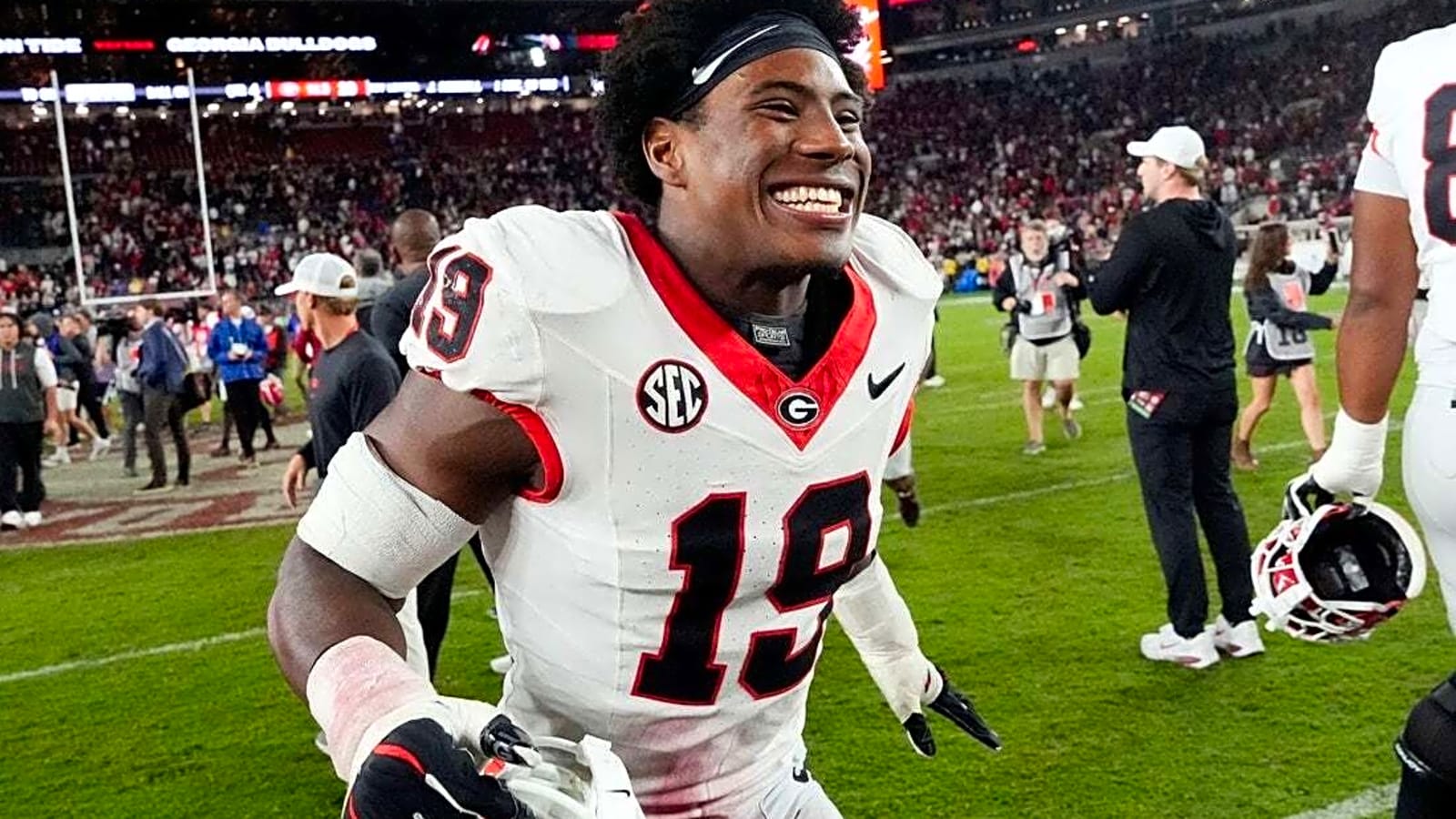 Georgia back atop AP Poll for first time since 2024