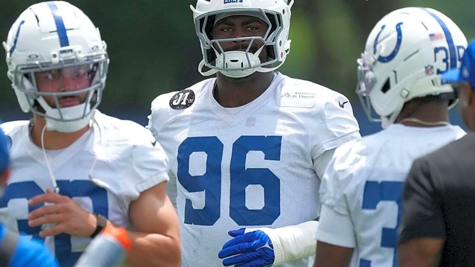 NFL roster cuts: Teams get down to 53 players