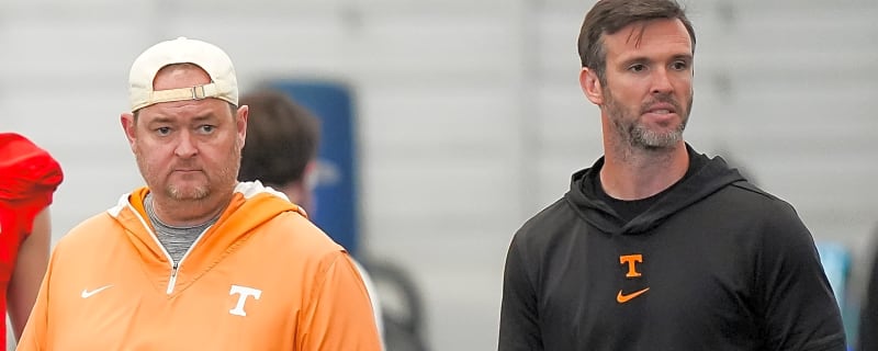 ‘Both the head coach and offensive coordinator know’ – Former Vols coach issues warning about Tennessee’s QB situation