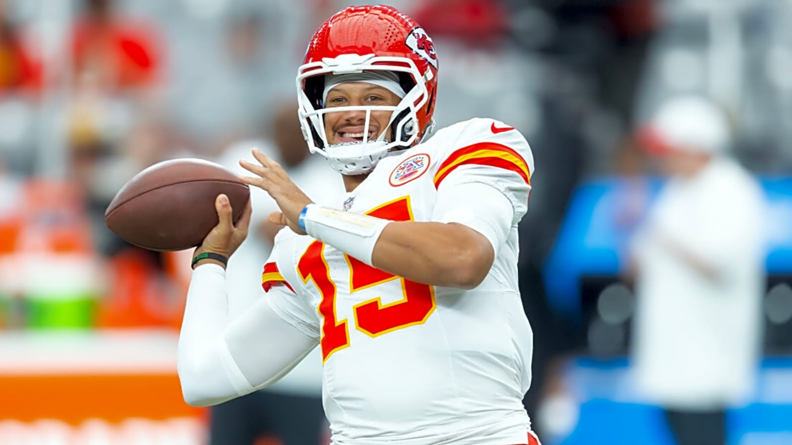 Chiefs QB Patrick Mahomes is encouraged by 2 players who will play a big role in how much success he has in 2025