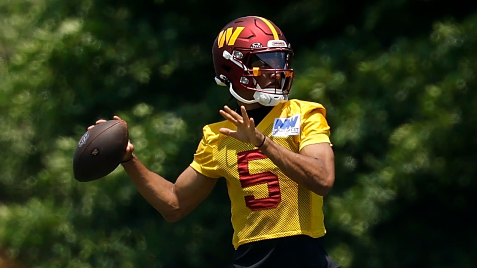 Commanders&#39; Top Offensive Trio Given So-So Ranking