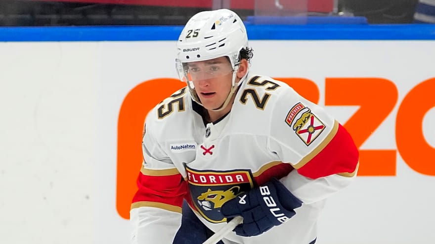 The Florida Panthers Extend Mackie Samoskevich