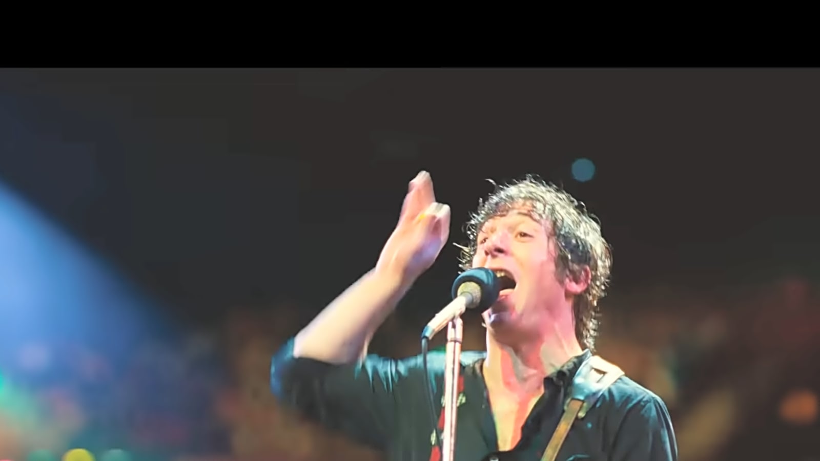 Jeremy Allen White is rocking in first trailer for Bruce Springsteen biopic