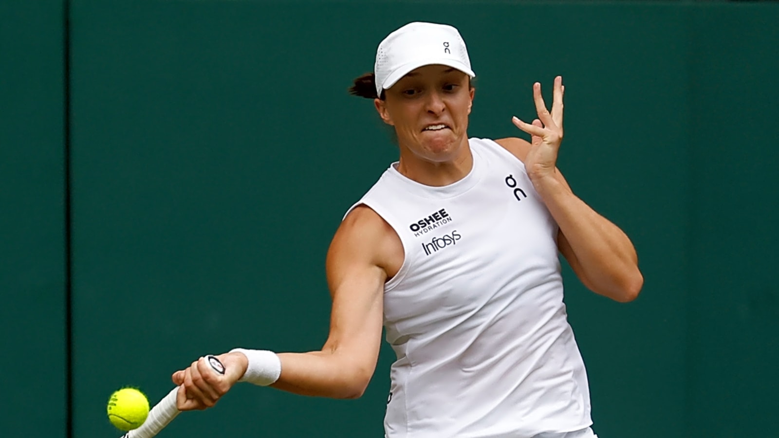 Unstoppable Iga: Swiatek dominates Clara Tauson, continues impeccable Wimbledon run