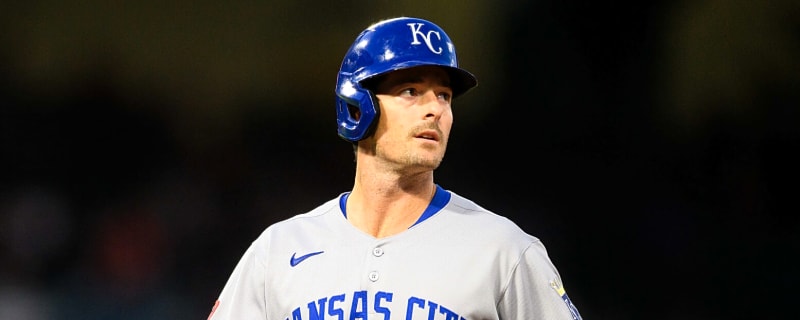 Braves To Sign Mike Yastrzemski