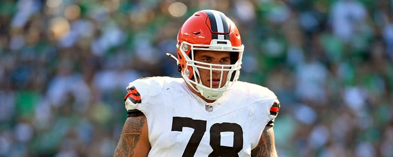 Browns Made Four Moves, Placed RT Jack Conklin On IR