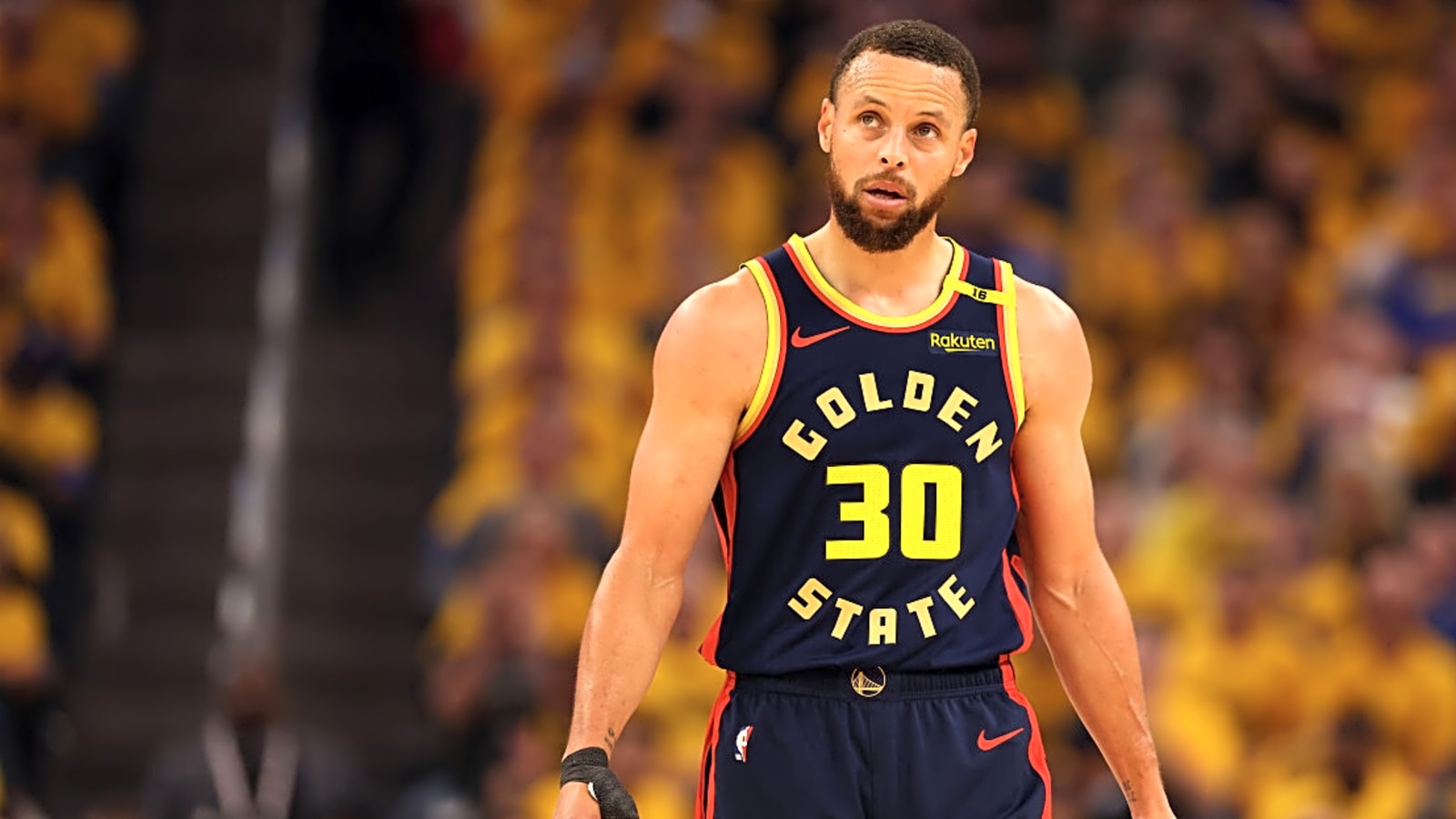 Charles Barkley Doesn’t Believe Steph Curry is ‘Capable’ of Scoring 50 Points in Game 7