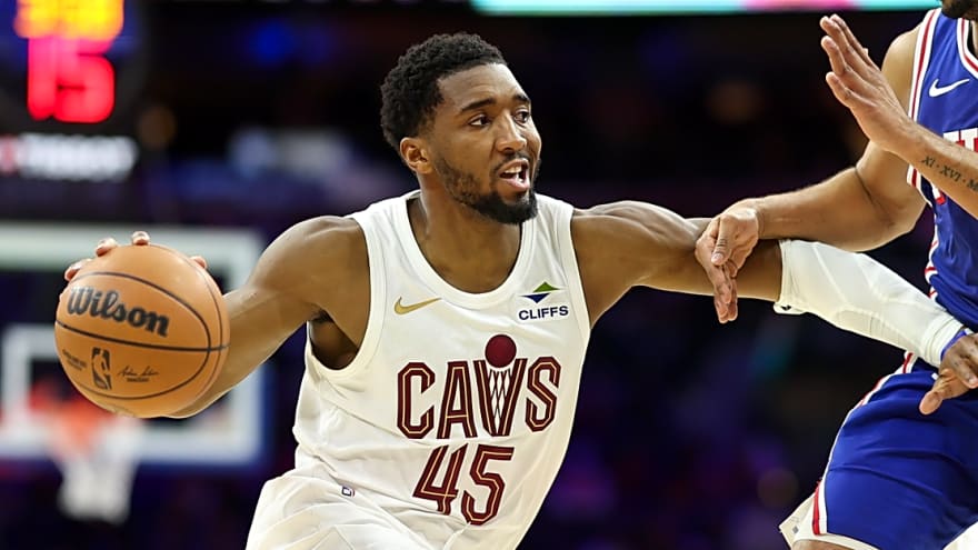 Donovan Mitchell's second-half surge lifts Cavaliers over 76ers
