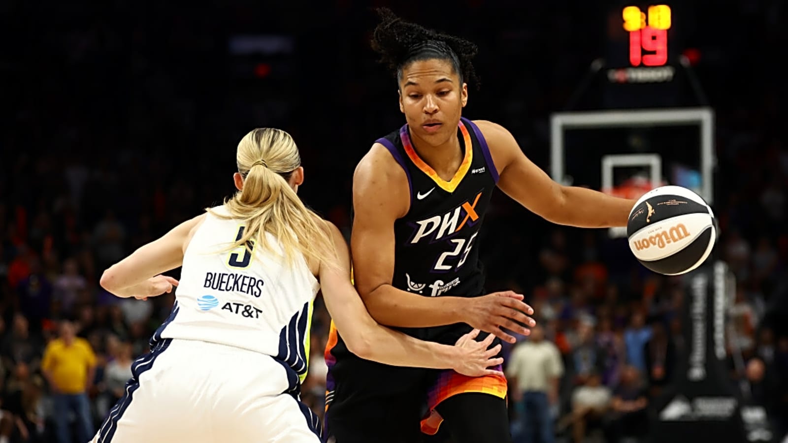 Mercury Send Blunt Message After Potential WNBA All-Star Snub
