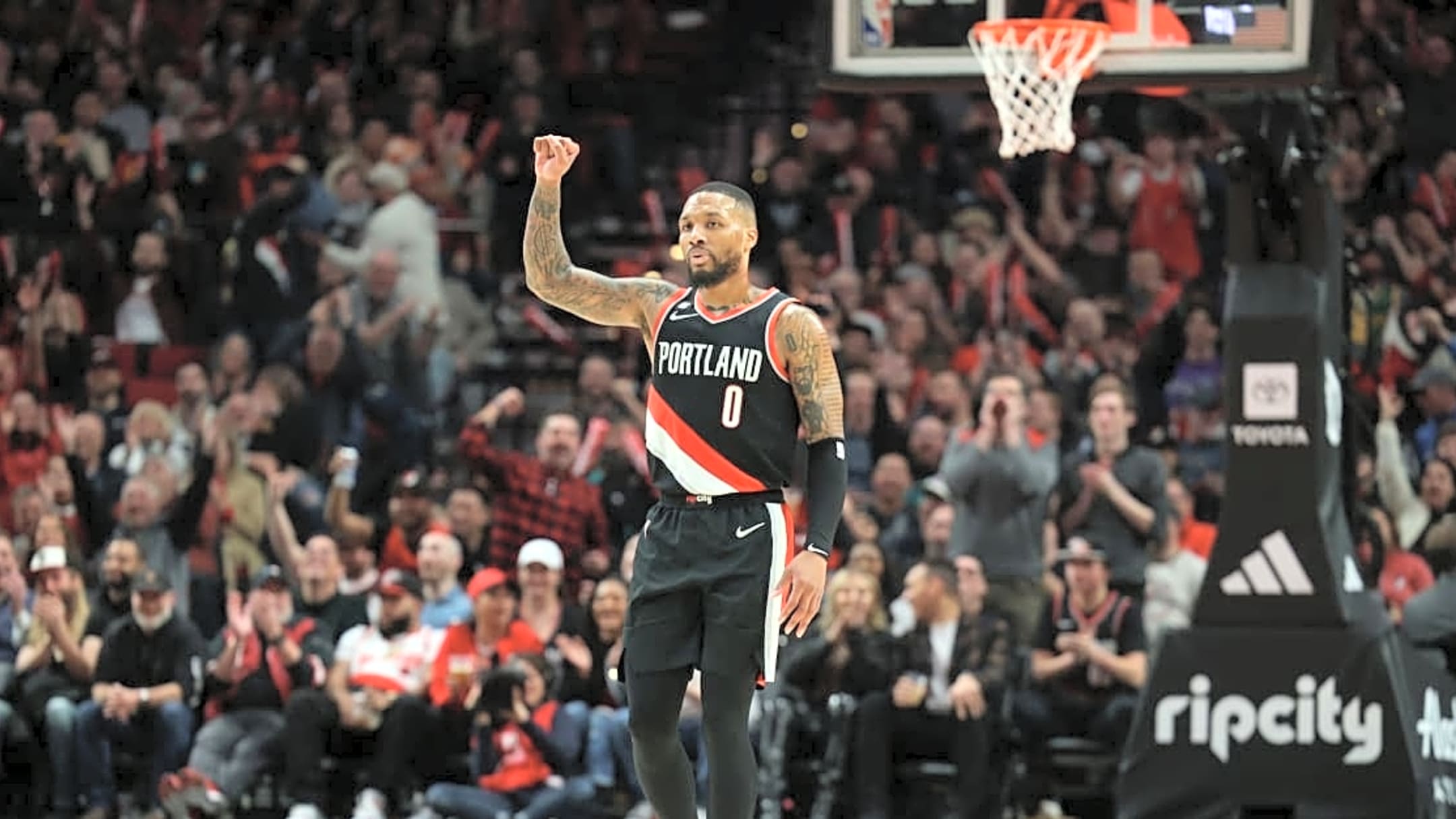 Damian Lillard Believes He Had A Championship Team During Early Days With  Trail Blazers | Yardbarker, image size:2160x1215