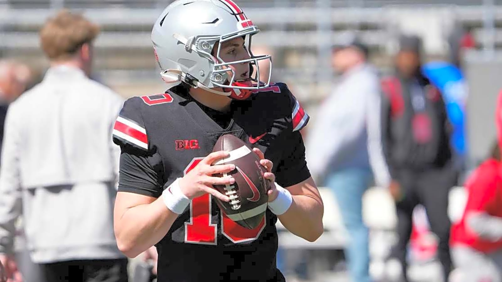 New Update on Ohio State&#39;s QB Battle Offers Disappointing News For Julian Sayin