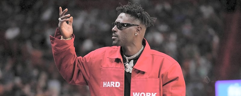 Antonio Brown issues statement after getting detained by police