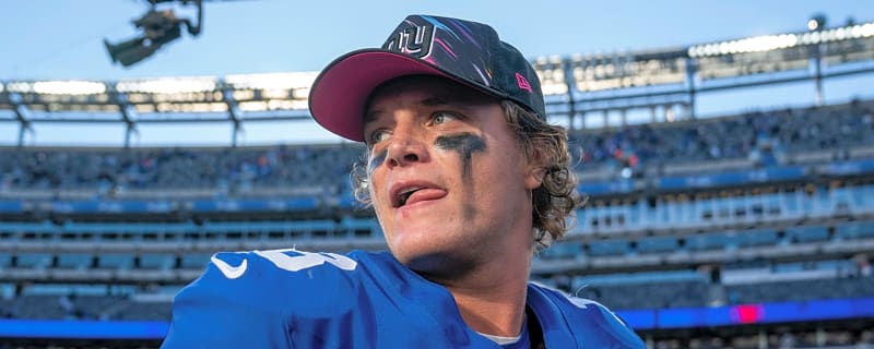 Why Giants reportedly are starting McCarthy over Winston