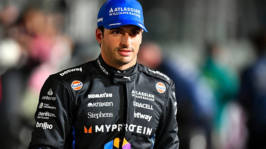 Carlos Sainz Avoids Punishment After P3 at Las Vegas GP