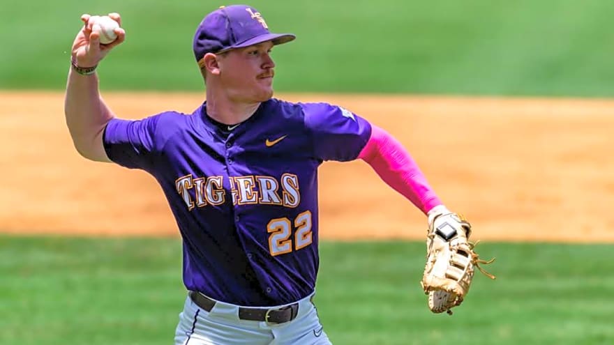 2025 Year in Review: College Baseball