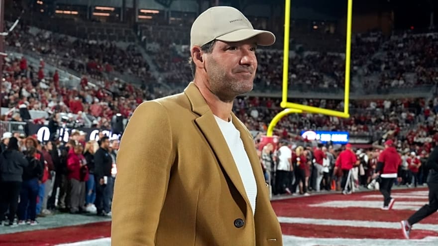 Tony Romo sounds off on Jerry Jones trading Micah Parsons, how close Cowboys are to competing for Super Bowl