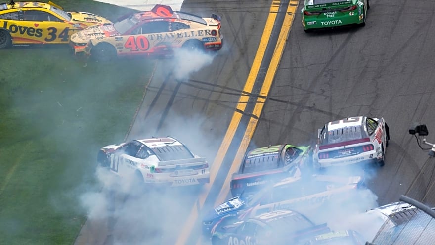 Dale Earnhardt Jr. breaks down massive Justin Allgaier, Denny Hamlin Daytona 500 wreck