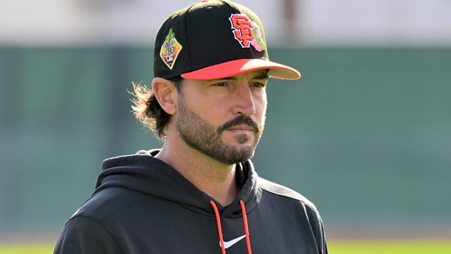 Giants players describe energy of Tony Vitello: ‘It’s a college frat house’