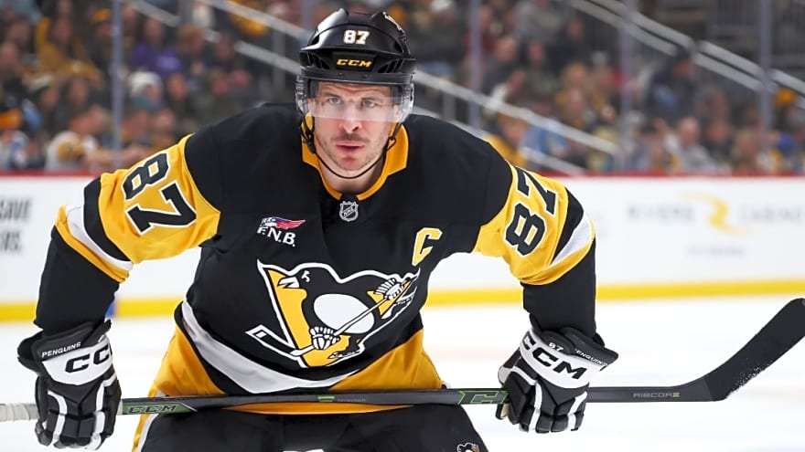 Sidney Crosby injury update: Coach Jon Cooper pressed for latest on Team Canada star after leaving game vs. Czechia