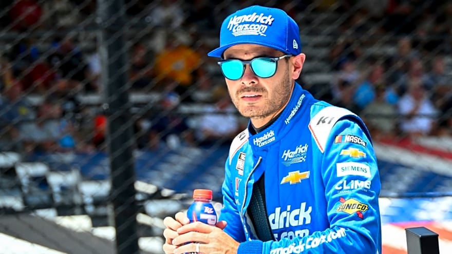Denny Hamlin reacts to Kyle Larson running out of fuel, missing winning chance at Talladega