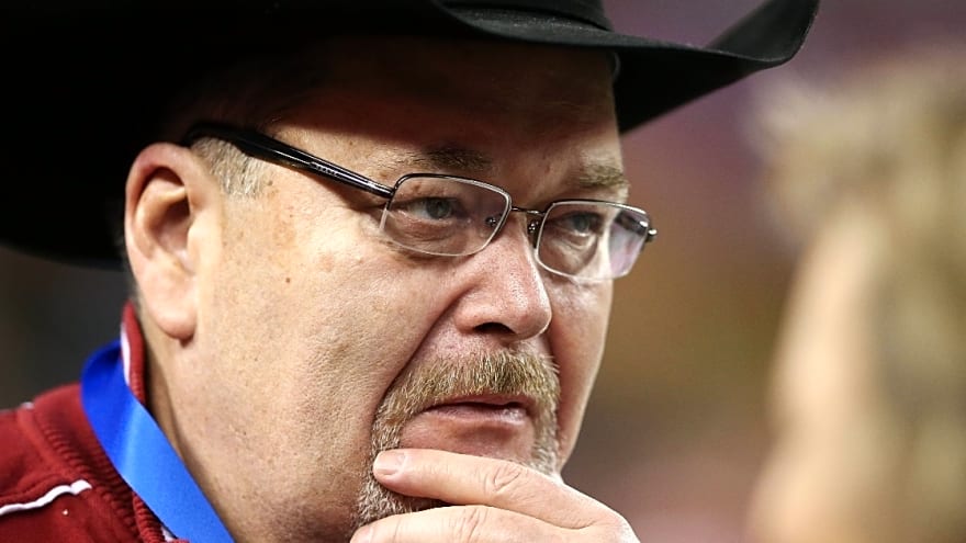 Jim Ross reveals he is cancer free following successful surgery