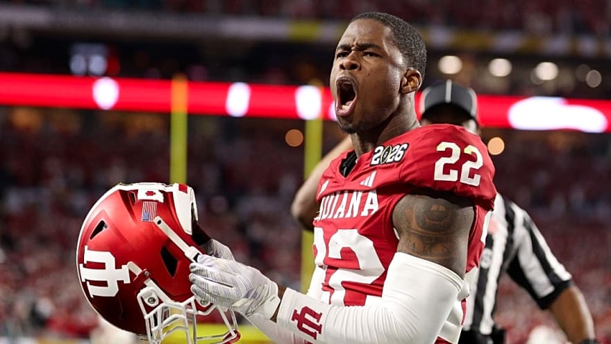 Indiana CB Jamari Sharpe works championship celebratory ‘shift’ at Raising Cane’s, talks catching game-winning INT