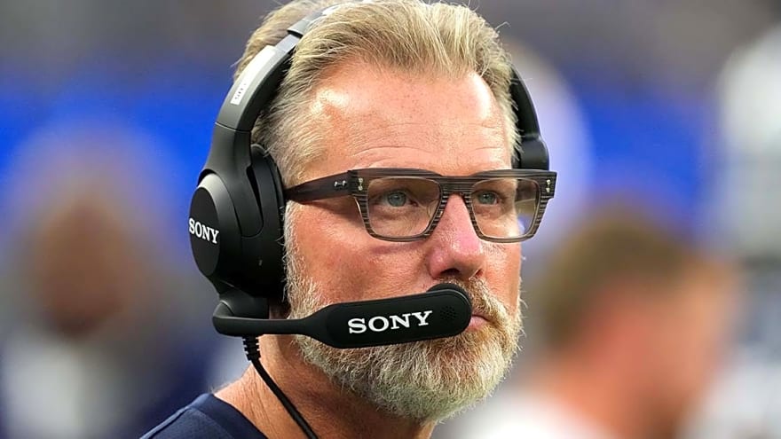 Cowboys EVP Stephen Jones suggests Dallas could move on from DC Matt Eberflus