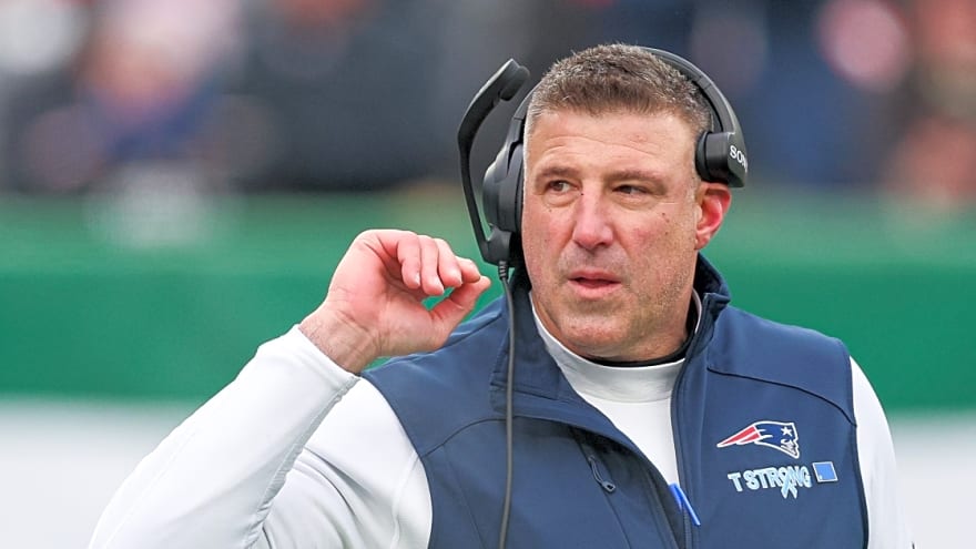 Patriots head coach Mike Vrabel, NFL reporter Dianna Russini release statements on viral photos taken at luxury Arizona hotel