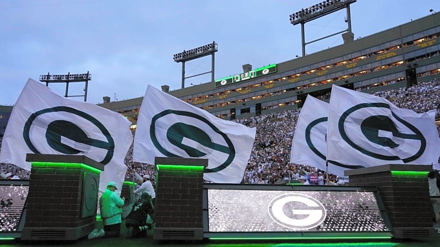 Locker room catches fire at Green Bay Packers’ Lambeau Field, causes evacuation
