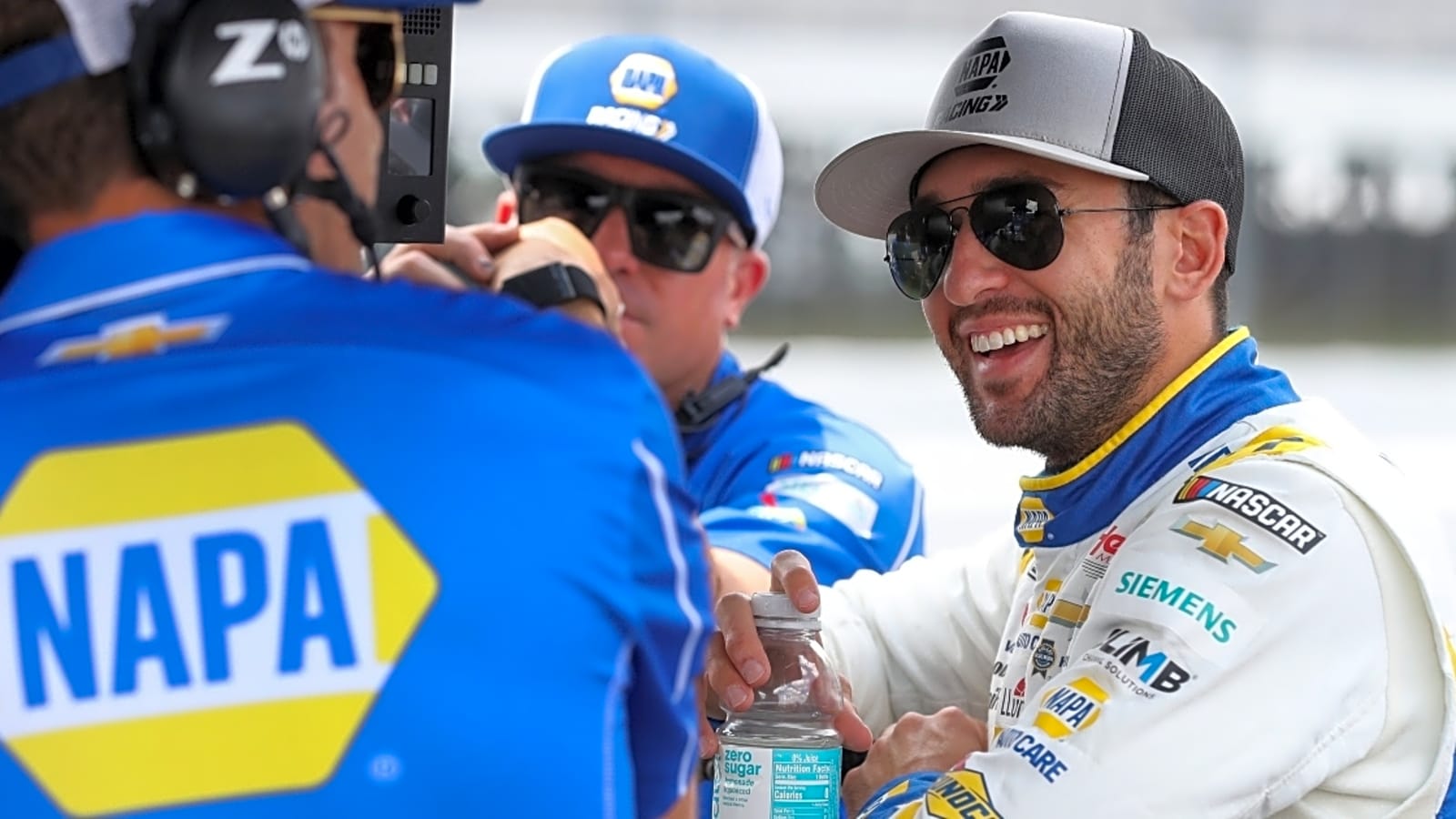NASCAR Monday Mash-Up: A wild night in Atlanta