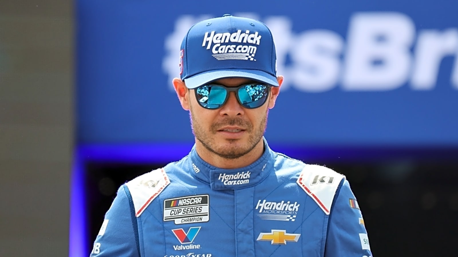 Kyle Larson fumes at Denny Hamlin after contact at Michigan