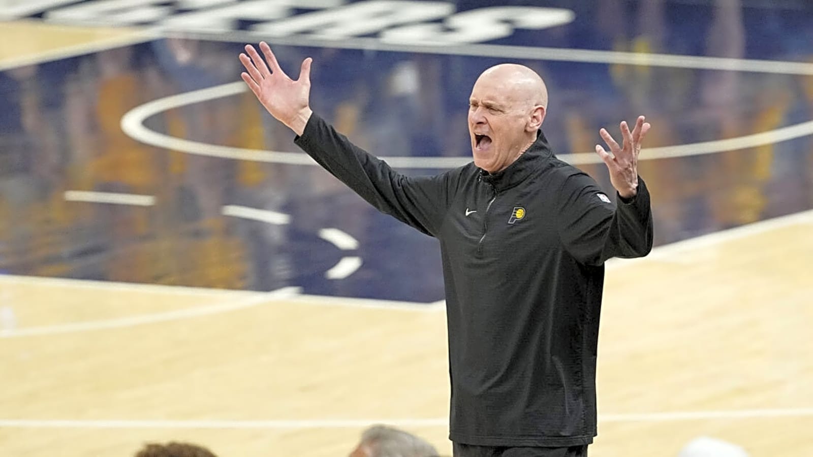 Rick Carlisle ignores question, furious over OKC painting buses early for victory parade