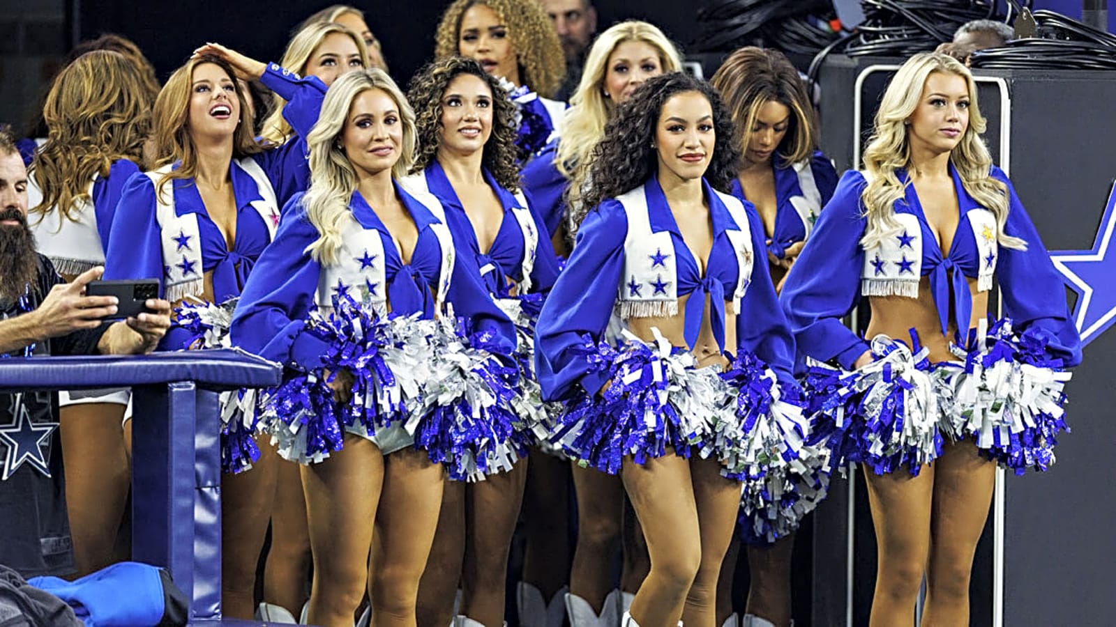 Dallas Cowboys Cheerleaders announce beginning of audition process