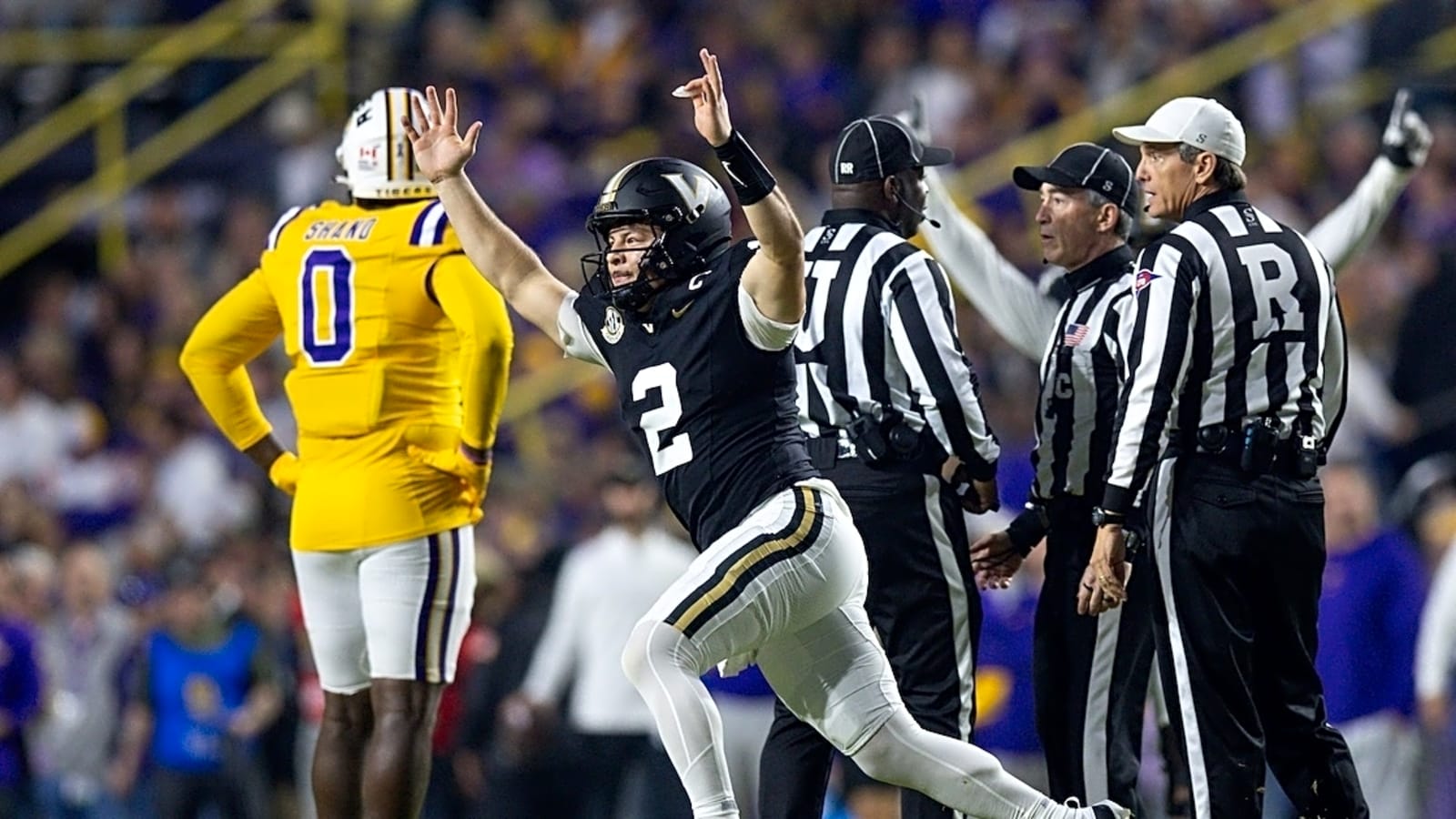 LSU-Vanderbilt odds: Opening point spread released