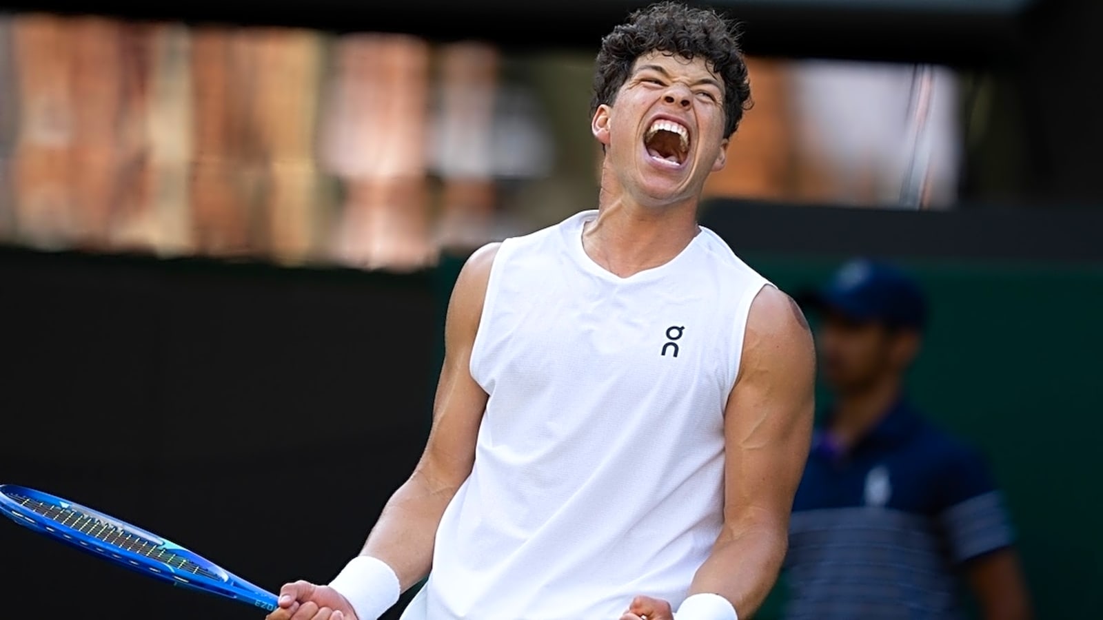 Ben Shelton laughs at ‘quarterbacker’ question at Wimbledon, shouts out Trinity Rodman
