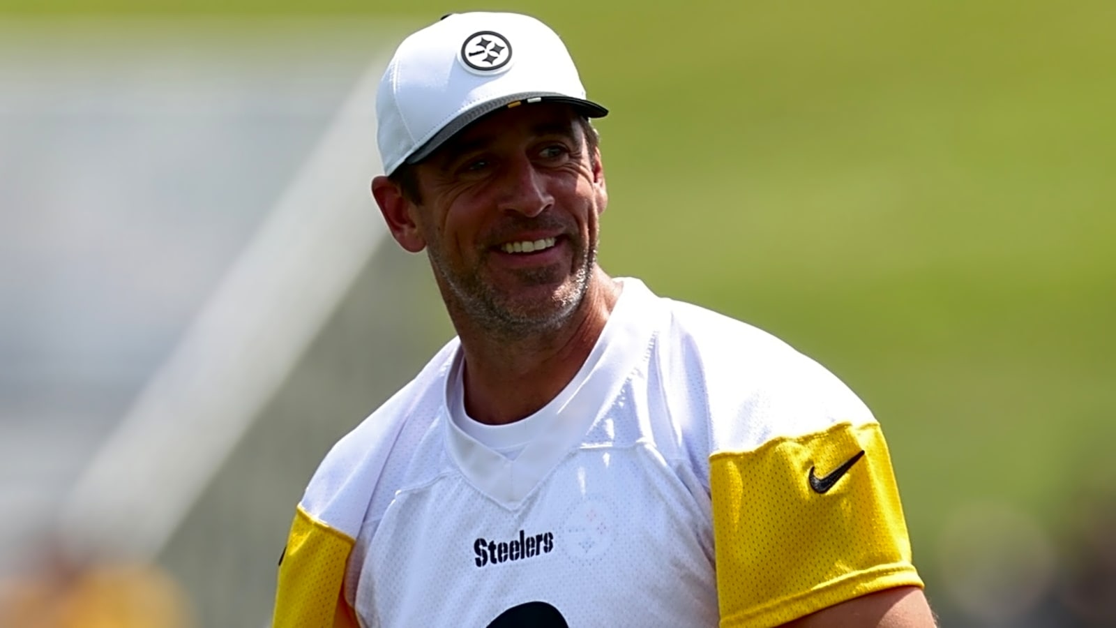 Aaron Rodgers shares what it means to join Pittsburgh Steelers: ‘It’s just different here’