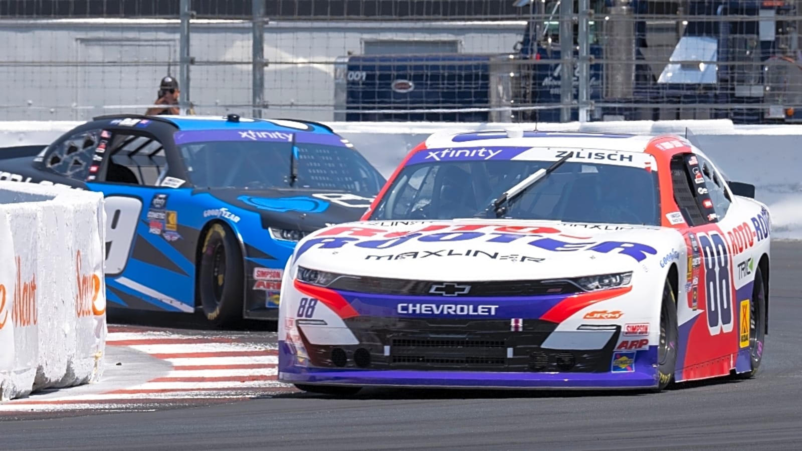 Shane van Gisbergen reacts to Connor Zilisch entering NASCAR Cup Series in 2026