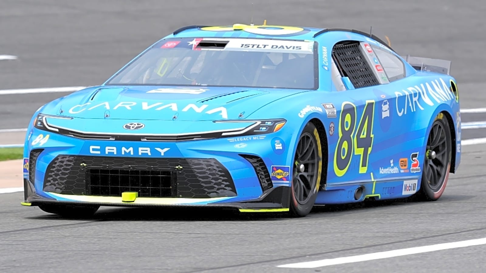 Jimmie Johnson wrecks Connor Zilisch, Cole Custer during Coca-Cola 600 at Charlotte