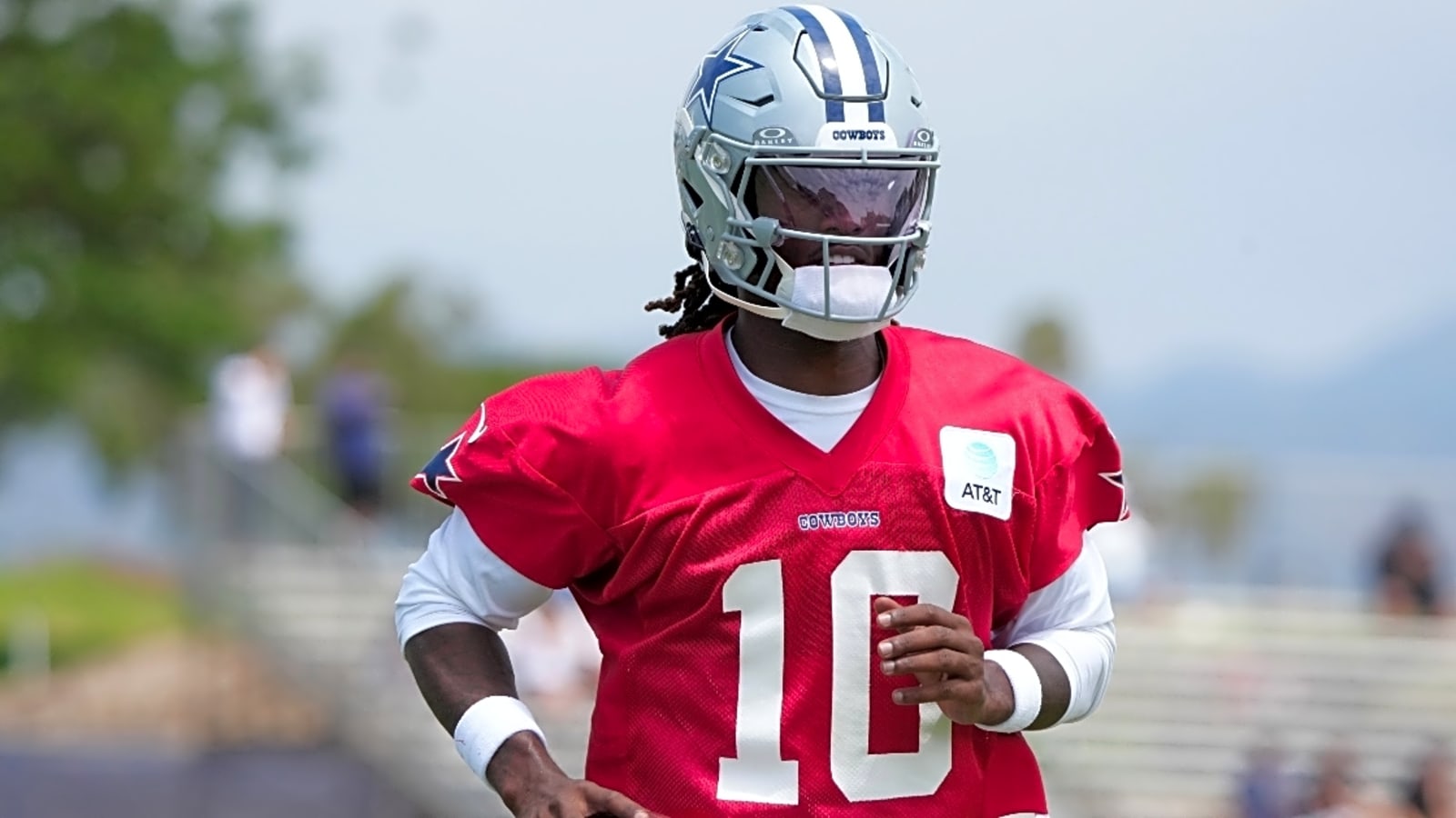 Joe Milton credits Dak Prescott for help, calls out New England Patriots
