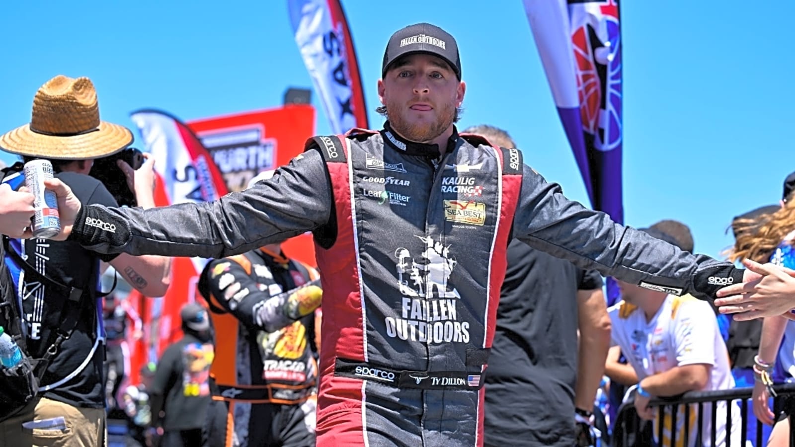Ty Dillon, Alex Bowman have words on pit road after last-lap pass wins NASCAR bracket matchup